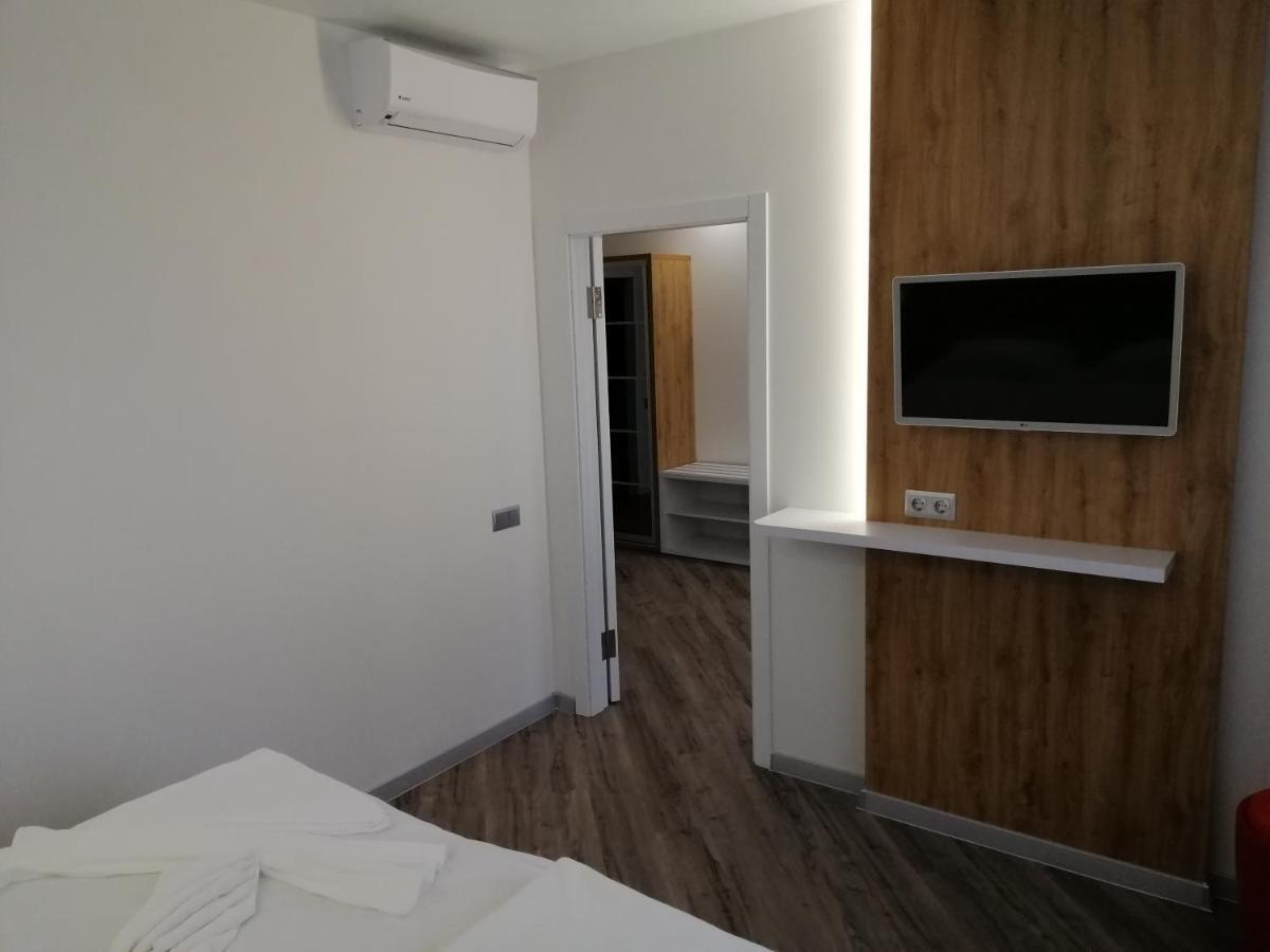 Guest House Bar  Екстериор снимка