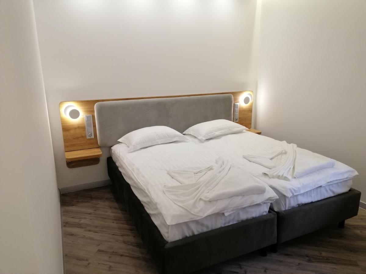 Guest House Bar  Екстериор снимка